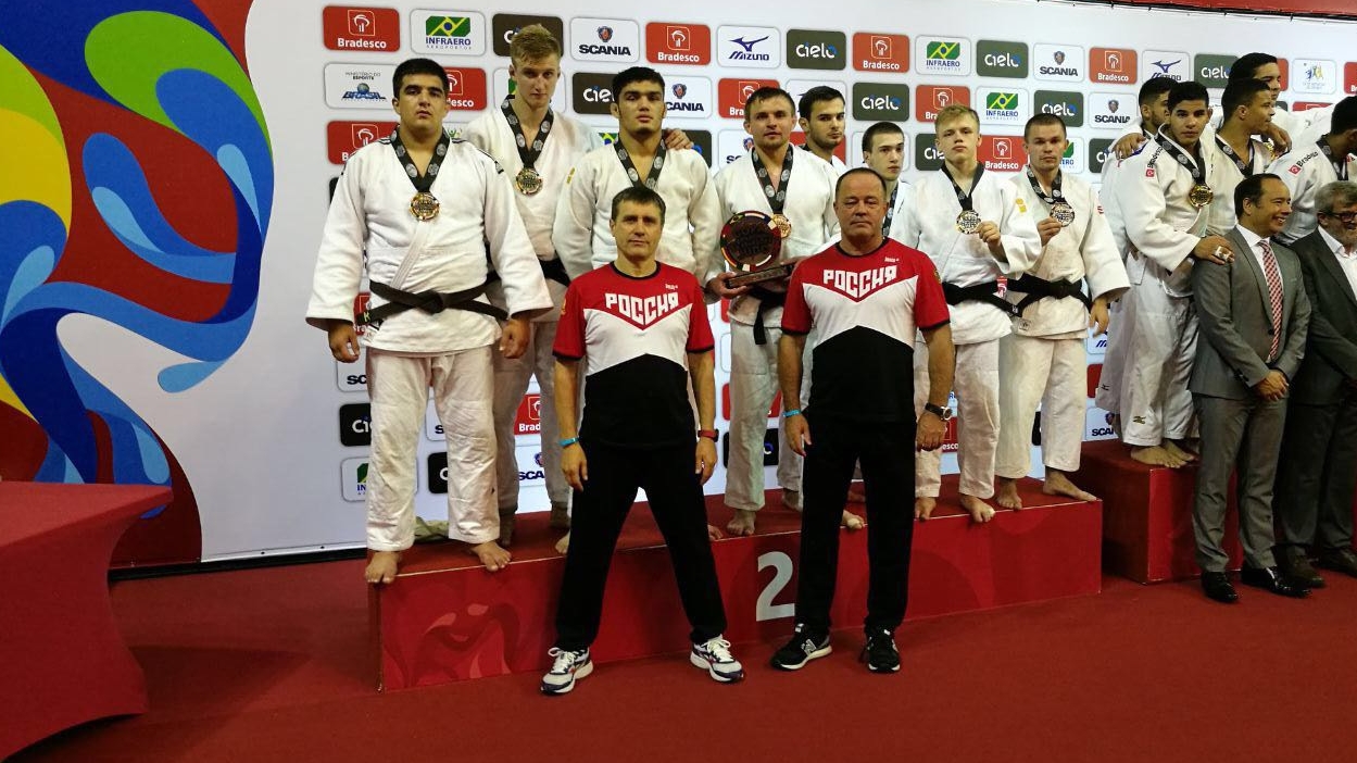Рядовой спортроты ЦСКА/СПб Денис Баканов завоевал командное «серебро» на международном турнире по дзюдо в Бразилии