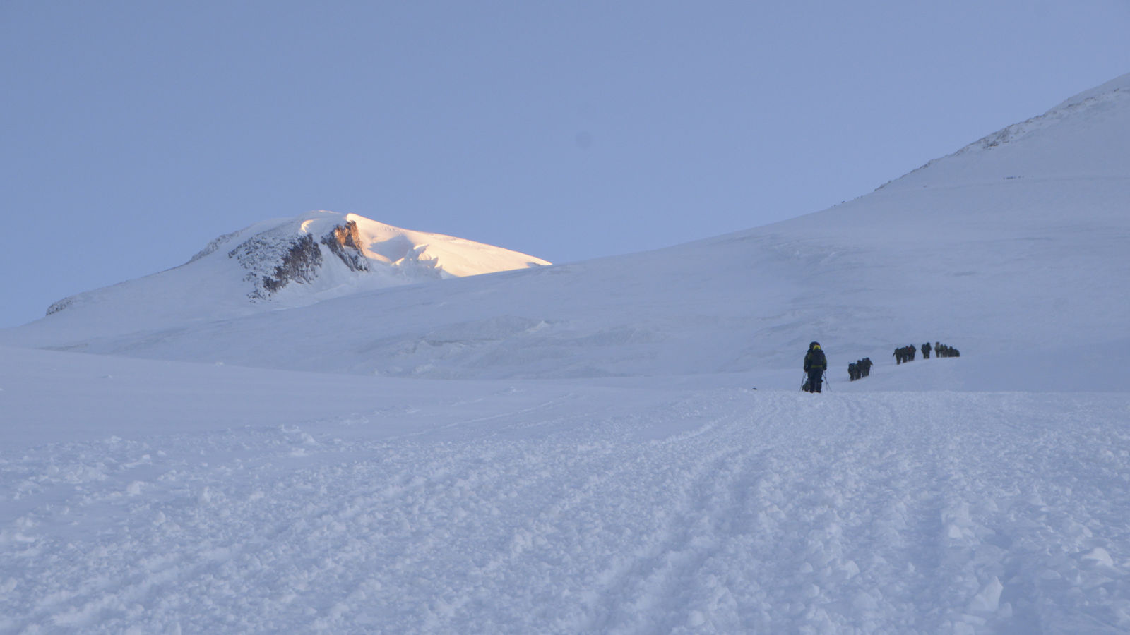 Команда ВИФК – победитель Кубка ВС РФ по альпинизму «Эльбруссиада-2021»