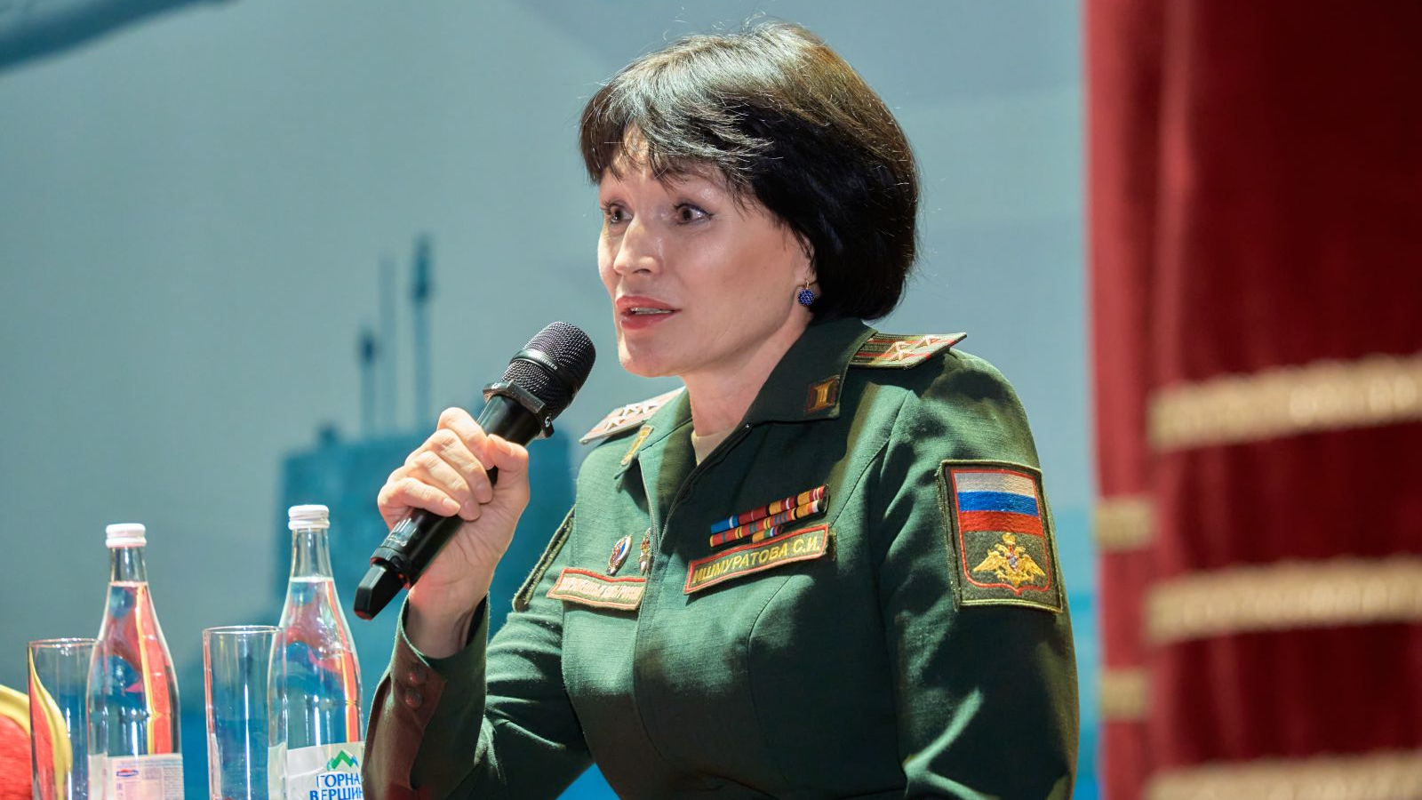 В ЦДРА состоялась творческая встреча с двукратной олимпийской чемпионкой Светланой Ишмуратовой