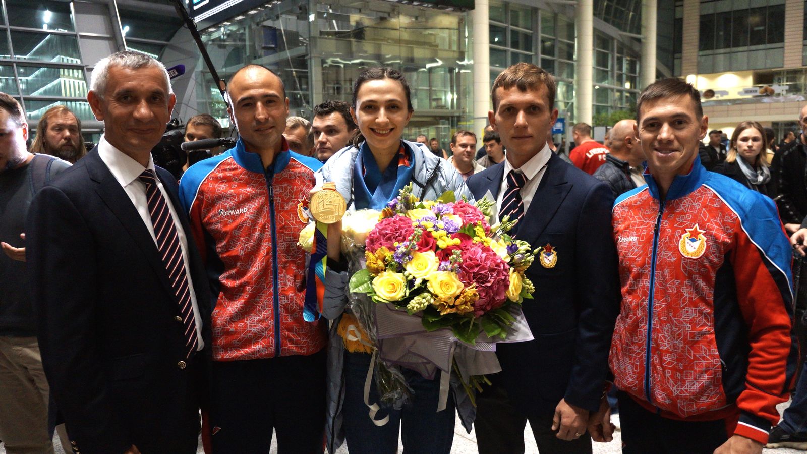 Трехкратная чемпионка мира в прыжках в высоту армейская спортсменка Мария Ласицкене вернулась в Москву