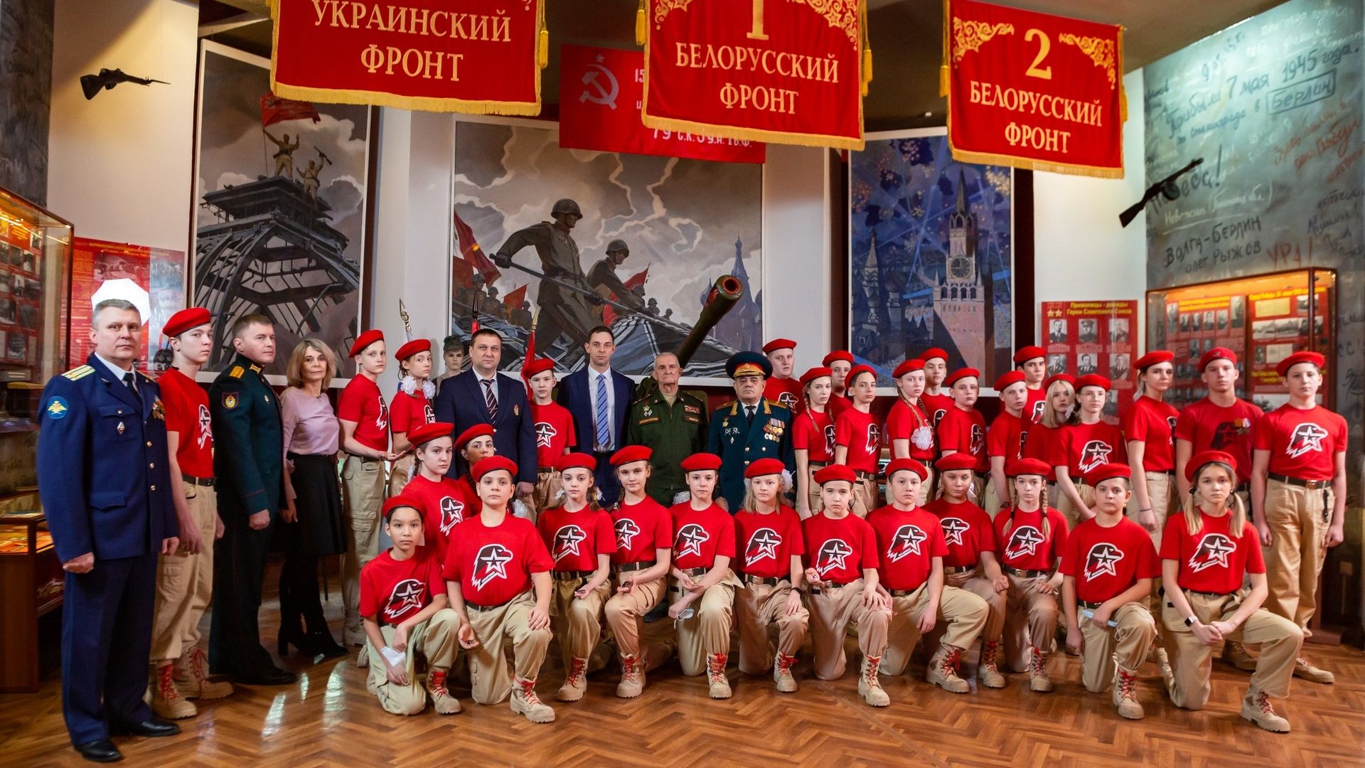 В юнармейцы с ЦСКА: учащиеся Самарского спортивного лицея вступили в ряды движения ЮНАРМИЯ