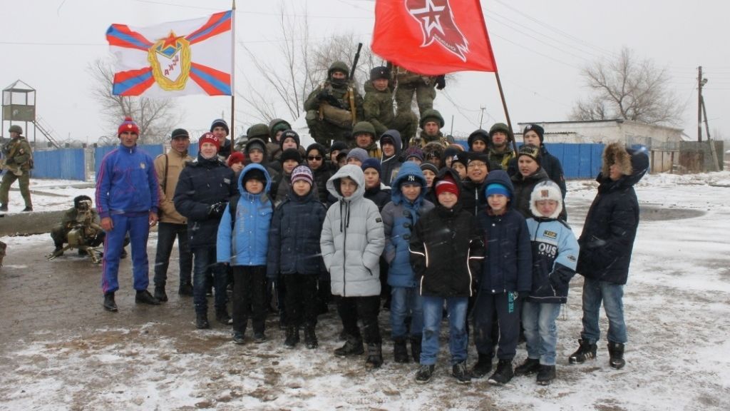 Воспитанники ЦСКА в Астрахани побывали на экскурсии в воинской части