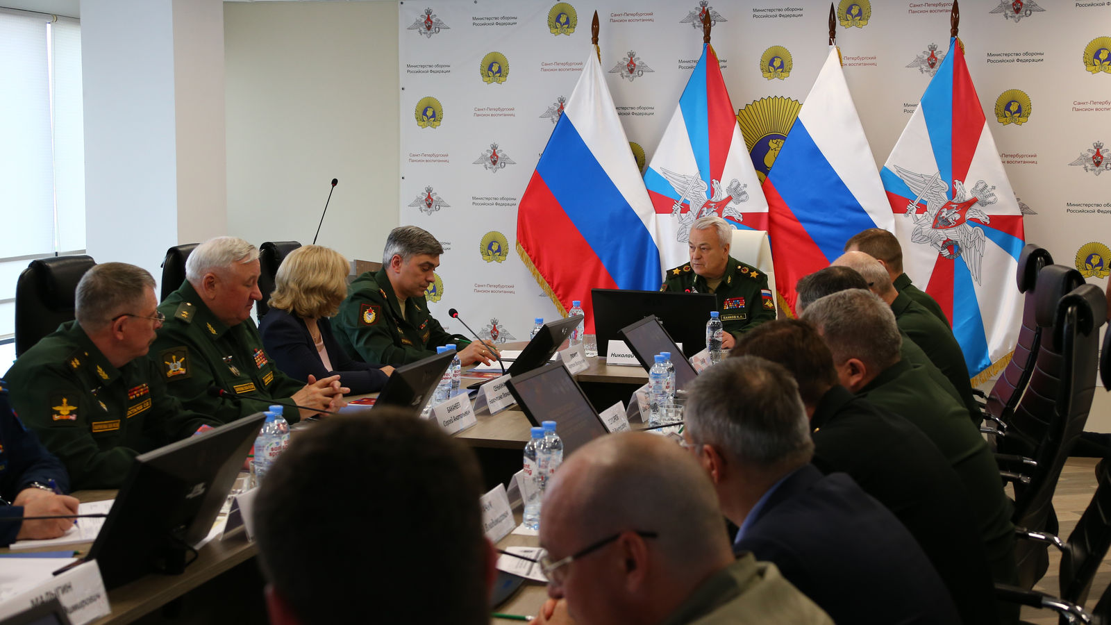 Статс-секретарь – заместитель Министра обороны Российской Федерации Николай Панков провел совещание по подготовке и проведению III Всемирных курсантских игр