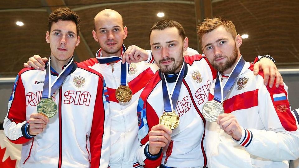 Шпажист ЦСКА Сергей Ходос выиграл «золото» этапа Кубка мира в Канаде в составе команды