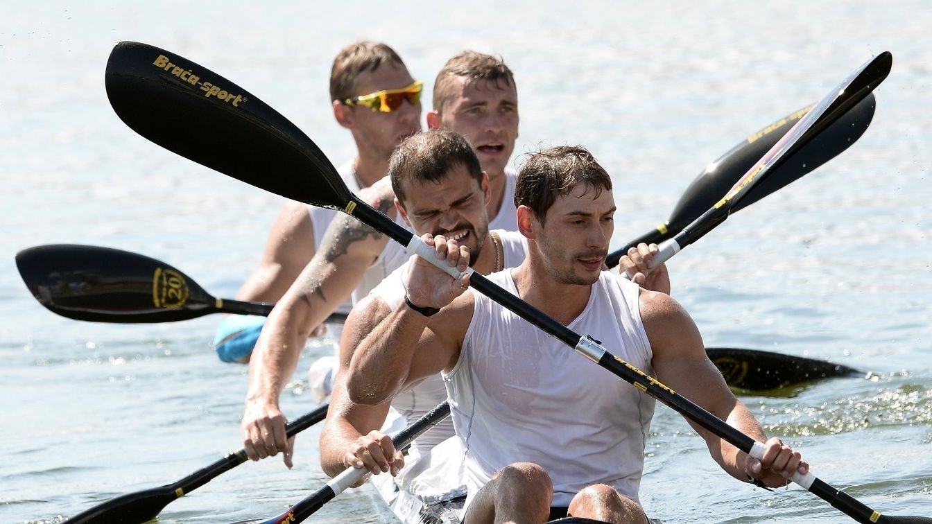 Два армейца выступят на II этапе Кубка мира по гребле на байдарках и каноэ