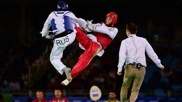 Армейские тхэквондисты Михаил Артамонов и Владислав Ларин – выиграли золотые медали на этапе Гран-при в Италии