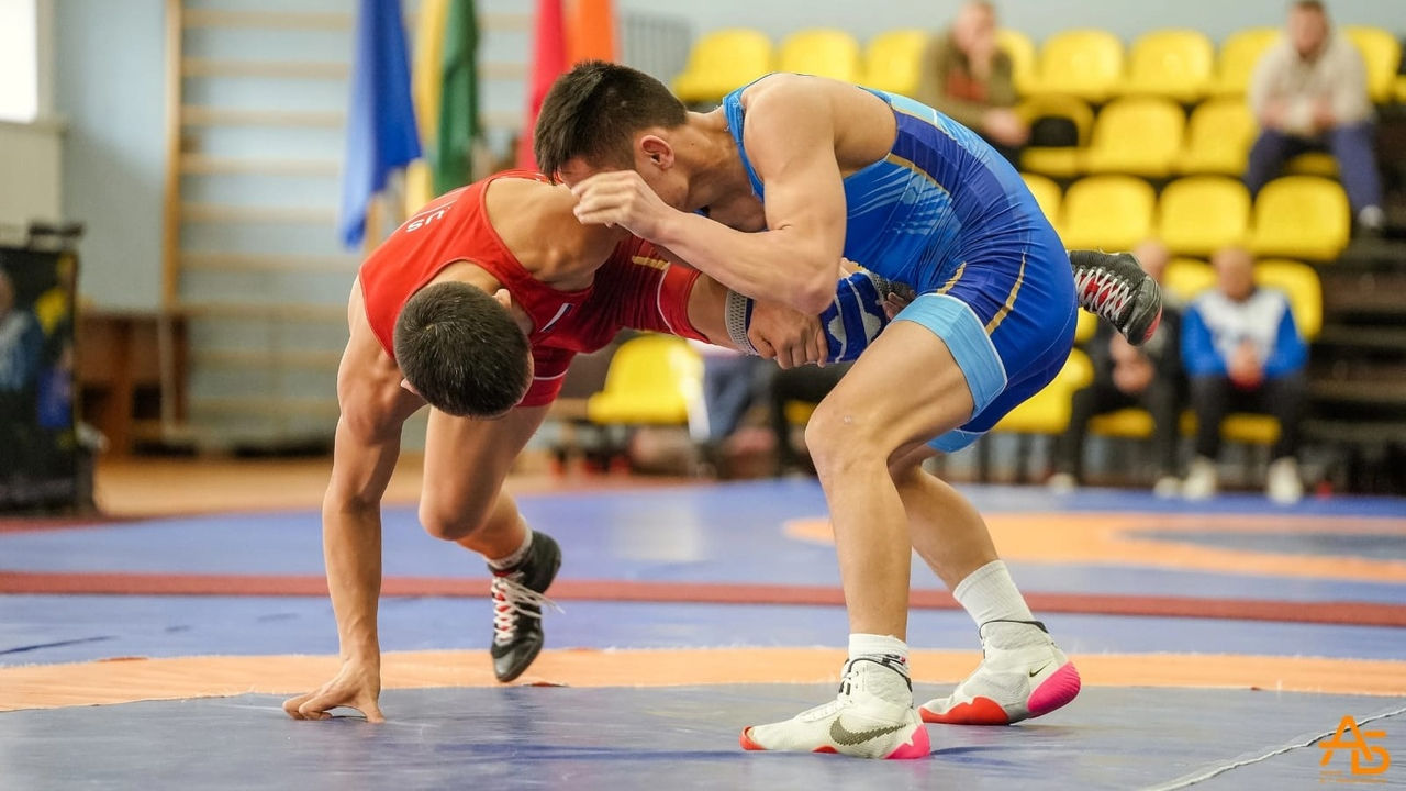 ВОСПИТАННИКИ СПОРТИВНОЙ ШКОЛЫ «ЦСКА-ТЫВА» ВЫСТУПИЛИ НА ЧЕМПИОНАТЕ СФО ПО ВОЛЬНОЙ БОРЬБЕ