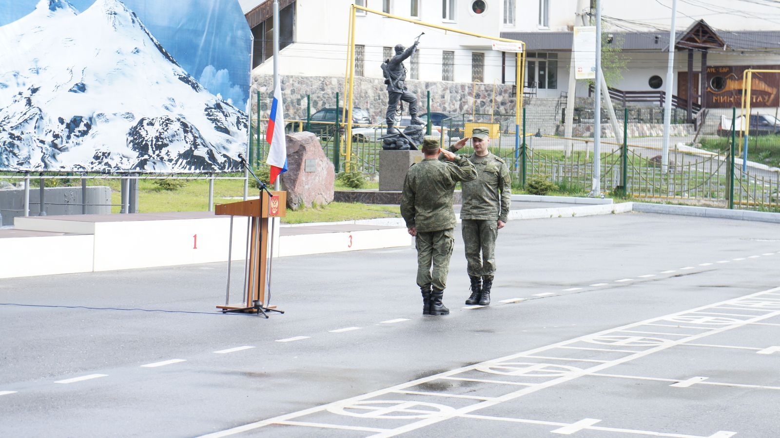В Терсколе открылась Спартакиада ВС РФ по горному троеборью