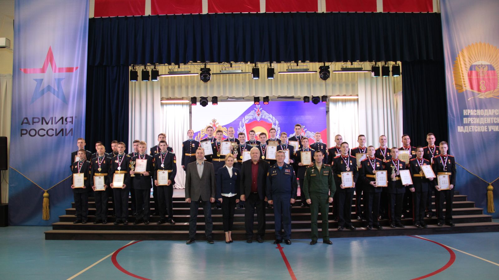 Краснодарское президентское кадетское училище - победитель Первенства ВС РФ по гандболу среди сборных команд общеобразовательных организаций МО РФ