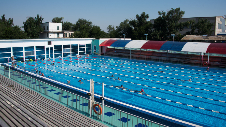 Спортивный комплекс «Плавательный» (Астрахань)