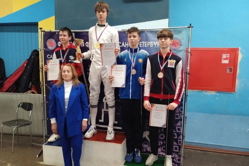 Воспитанник СШОР ЦСКА по фехтованию — победитель всероссийских соревнований «Памяти двукратного...
