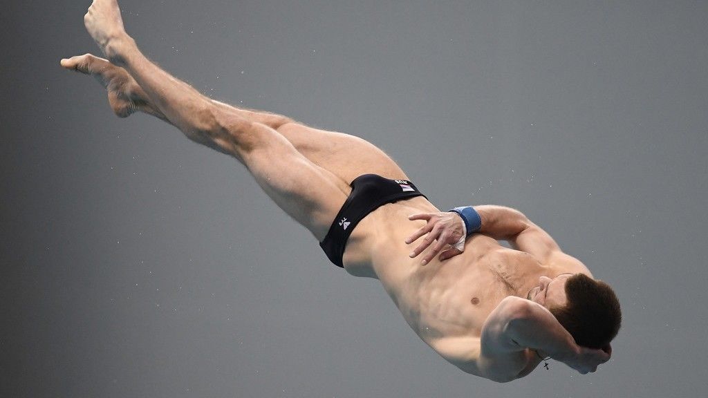 Два армейских спортсмена выступят на этапе Гран-при по прыжкам в воду в Австралии