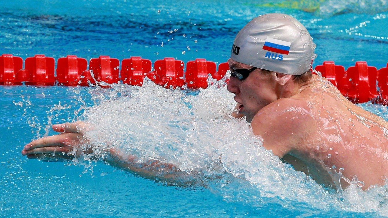 Армейский пловец Илья Хоменко — в полуфинале олимпийского турнира по плаванию брассом на 200 метров