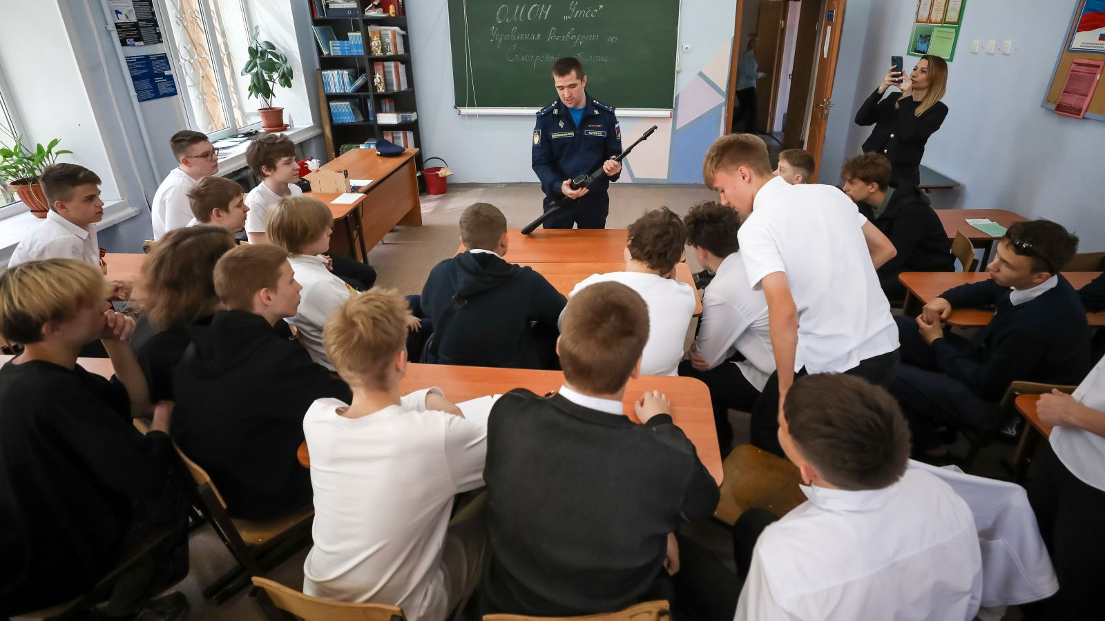 Командование спортивной роты ЦСКА приняло участие в проведении учебных сборов спортивного лицея по основам военной службы