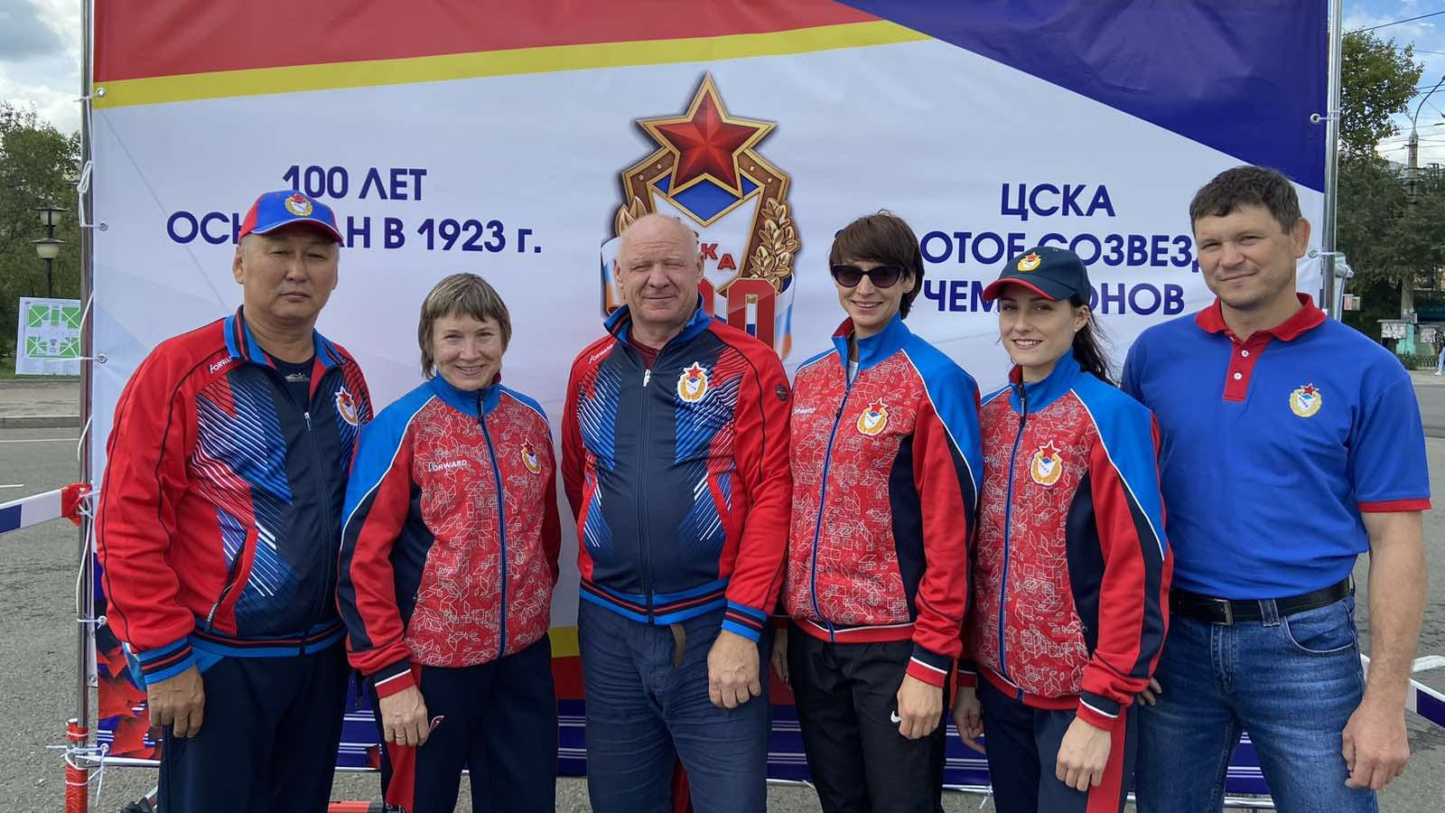 Тренеры и воспитанники СШ (ОРК) СЦ (г. Чита) филиала ЦСКА/Хабаровск поучаствовали в городском фестивале «Волшебные двери»