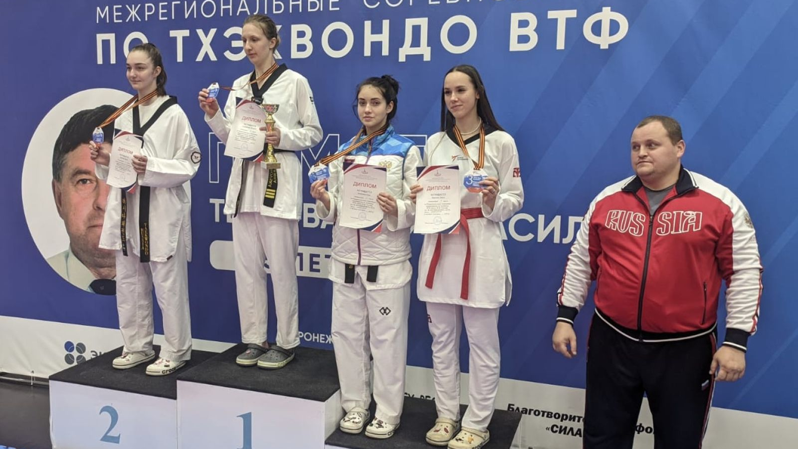 АРМЕЙСКАЯ ТХЭКВОНДИСТКА ЗАВОЕВАЛА БРОНЗУ МЕЖРЕГИОНАЛЬНОГО ТУРНИРА В ВОРОНЕЖЕ