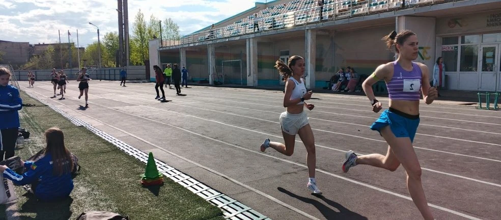 На чемпионате и первенстве края легкоатлеты спортшколы ЦСКА г. Читы завоевали россыпь наград