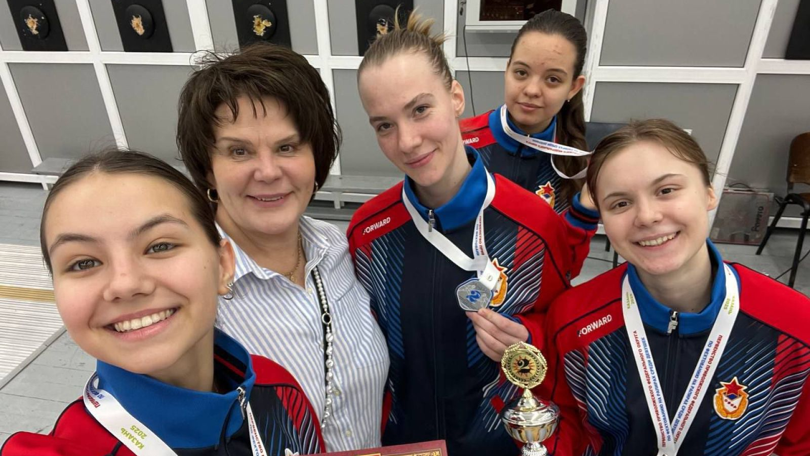 Десять медалей первенства ПФО завоевали рапиристки спортивной школы «ЦСКА-Самара»