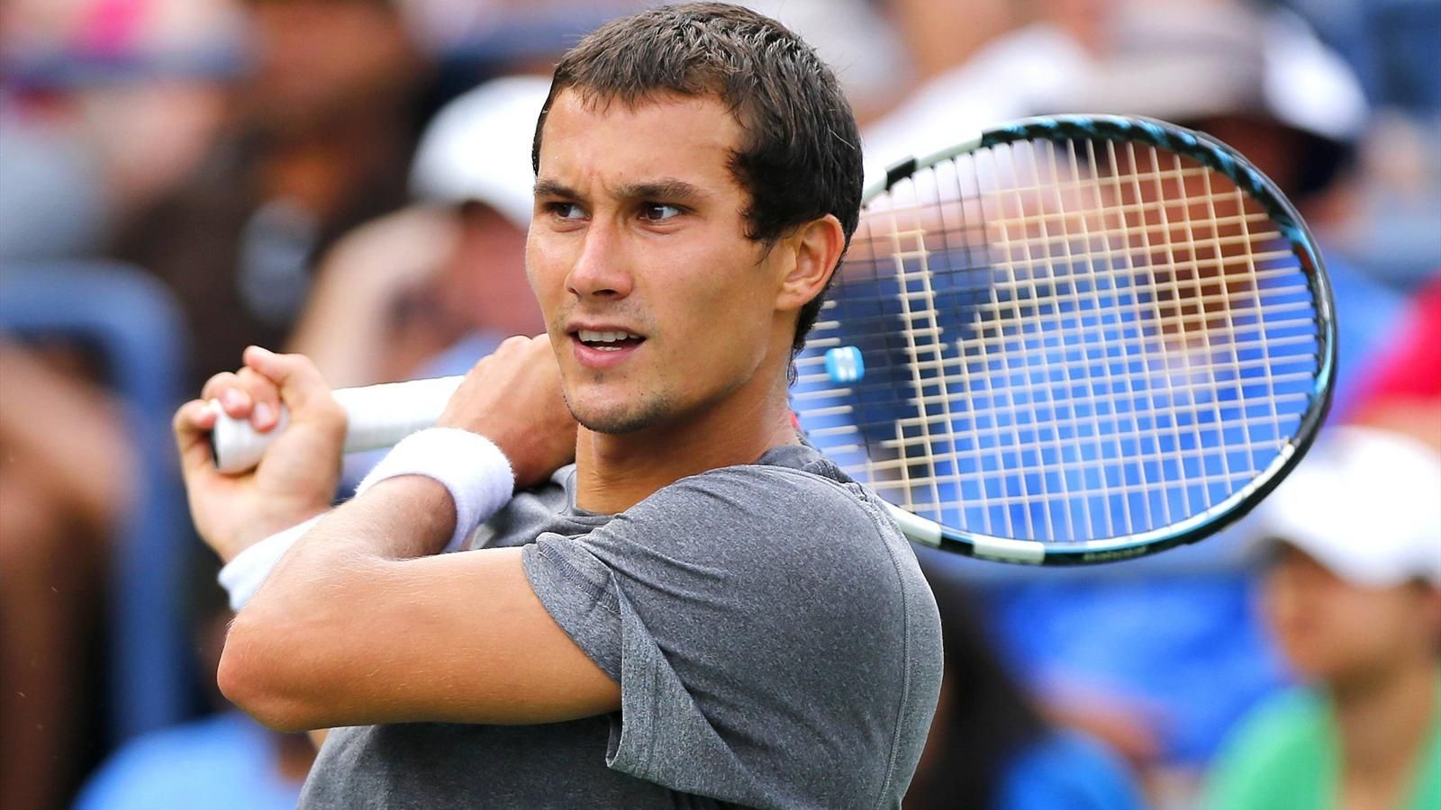 Теннисист ЦСКА Евгений Донской вышел во второй раунд квалификации Открытого чемпионата Австралии