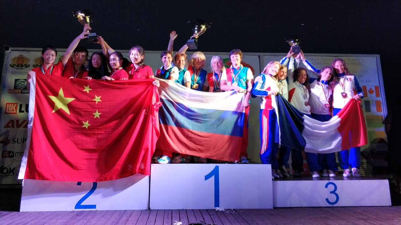 Спортсмены сборной России привезли с чемпионата мира по парашютному спорту 18 медалей на счету армейцев – 16 наград