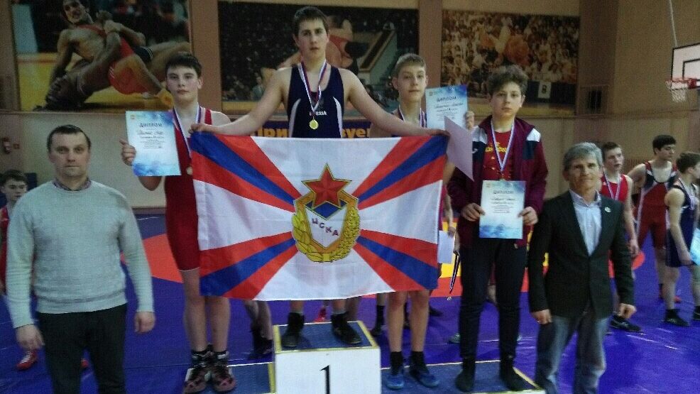 Две медали завоевали воспитанники ЦСКА на Первенстве по вольной борьбе среди юношей