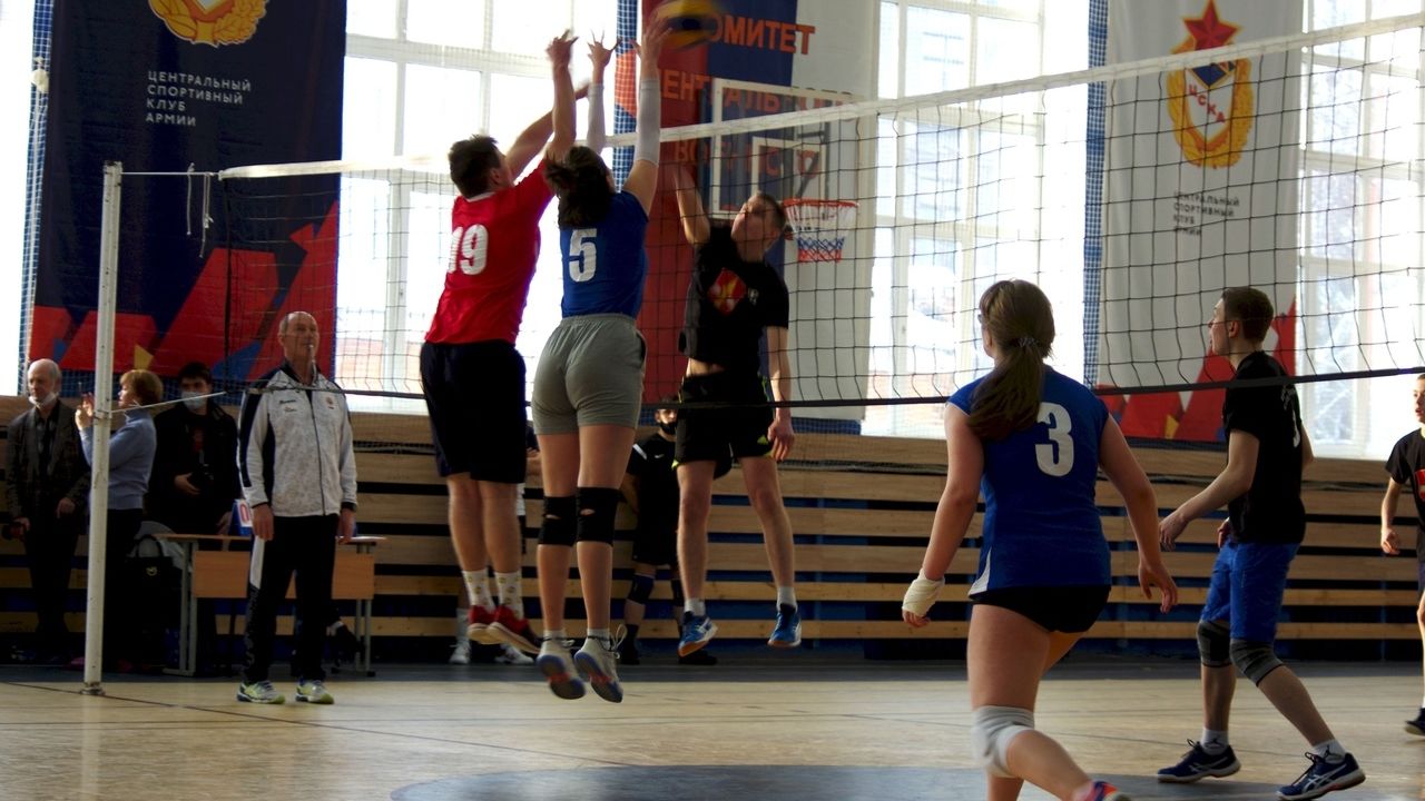 Спортцентр г. Екатеринбург ЦСКА/Самара провел турнир по волейболу среди курсантов кадетских классов и допризывной молодежи