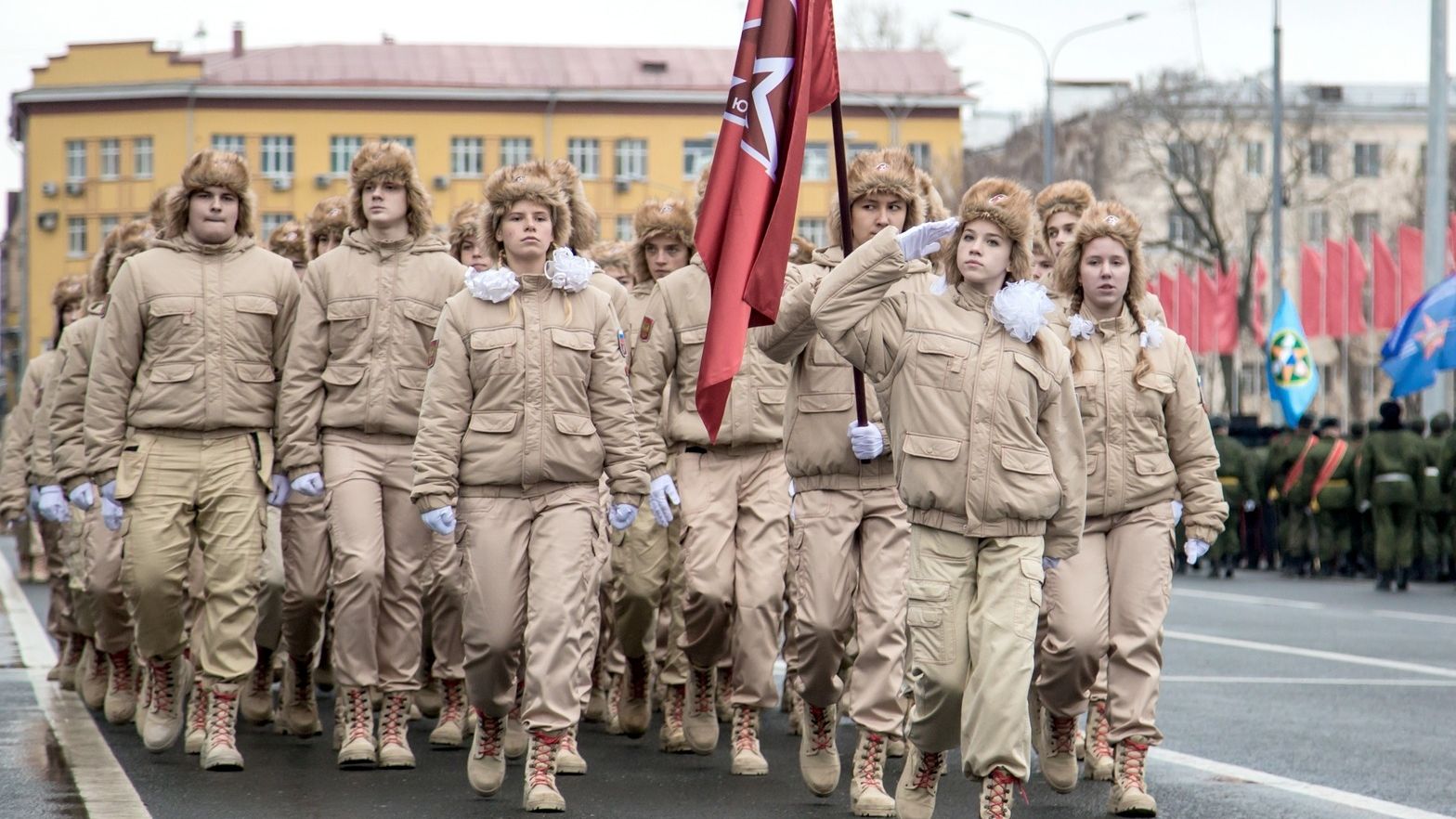 Подшефные ЦСКА/Самара юнармейцы приняли участие в параде Памяти 7 ноября