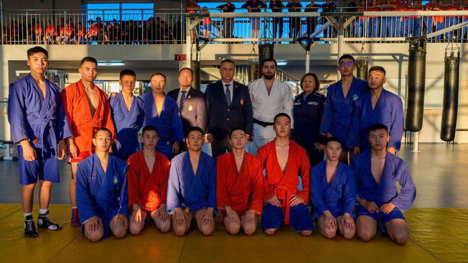 Мастер-класс по самбо для кадетов Кызыльского президентского кадетского училища