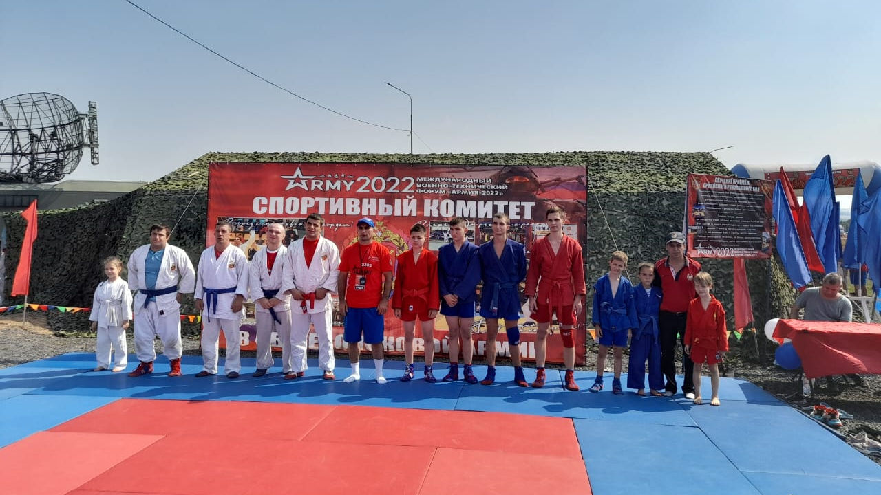 Руководство и воспитанники филиала ЦСКА (г. Ростов-на-Дону) приняли участие в Военно-техническом форуме «Армия-2022»