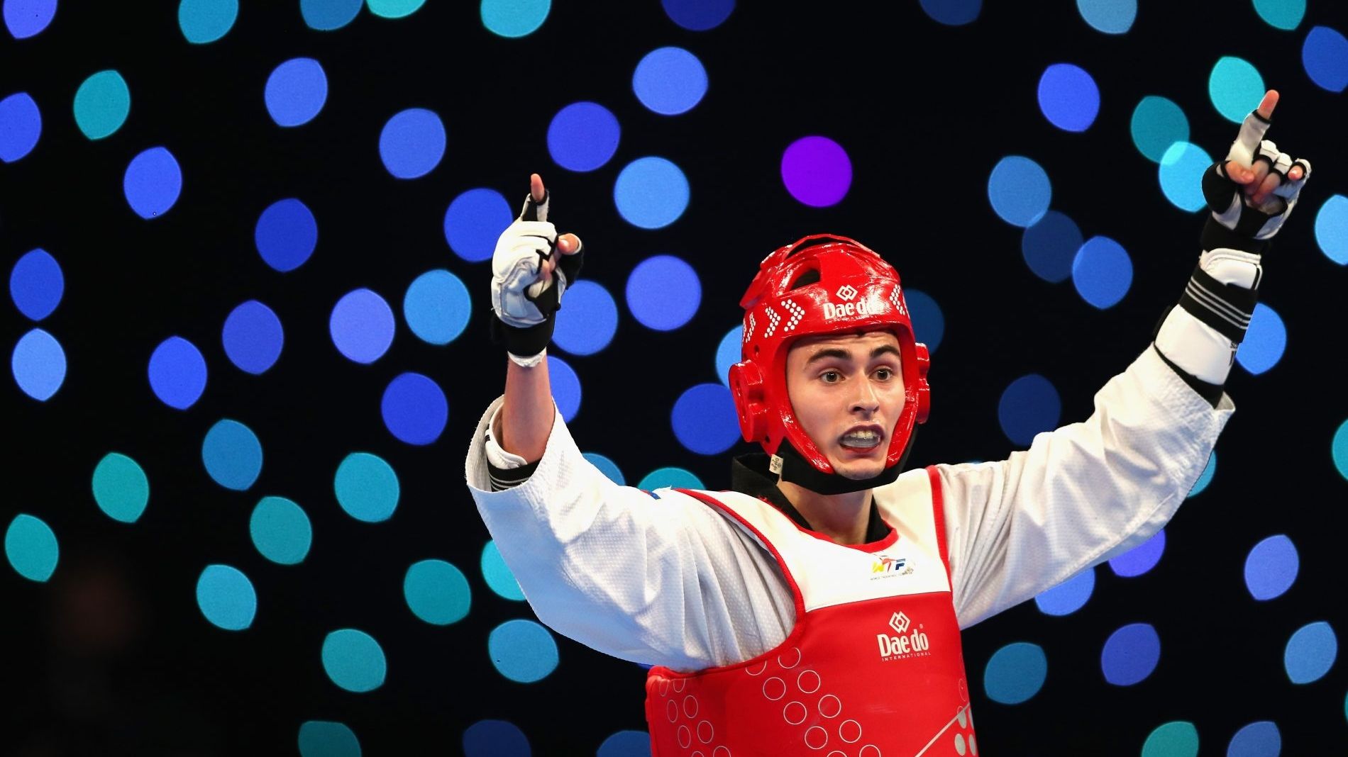 Тхэквондистка ЦСКА Анастасия Артамонова завоевала «серебро» чемпионата России в Москве Михаил Артамонов и Сергей Кирсанов – третьи