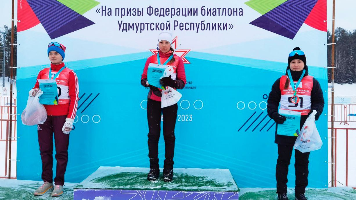 Спортсменка филиала ЦСКА/Санкт-Петербург завоевала золото на Всероссийских соревнованиях по биатлону