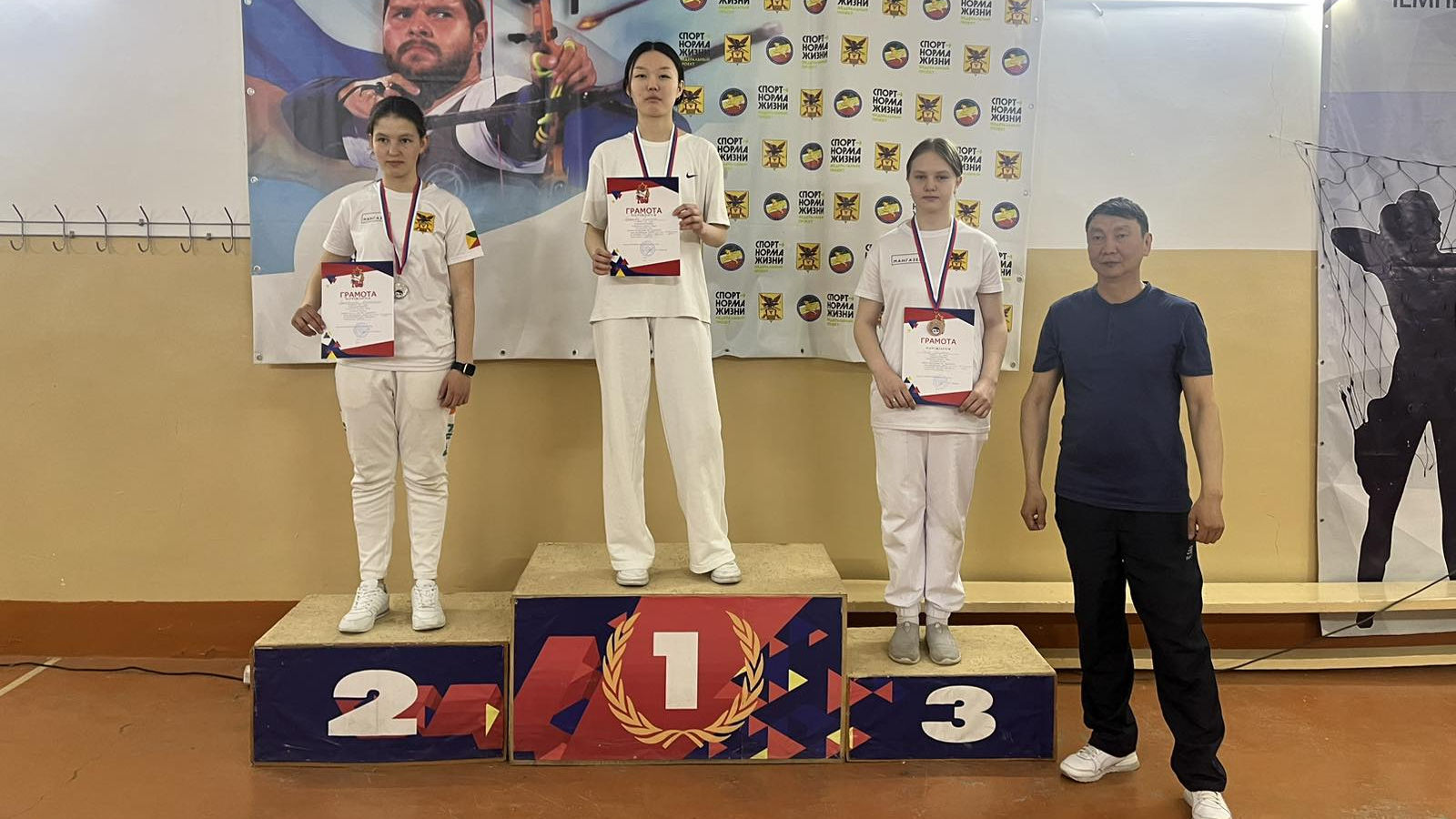 Лучники СШ (ОРК) СЦ (г. Чита) филиала ЦСКА/Хабаровск завоевали на открытом Первенстве спортшколы в честь 100-летия ЦСКА 9 медалей