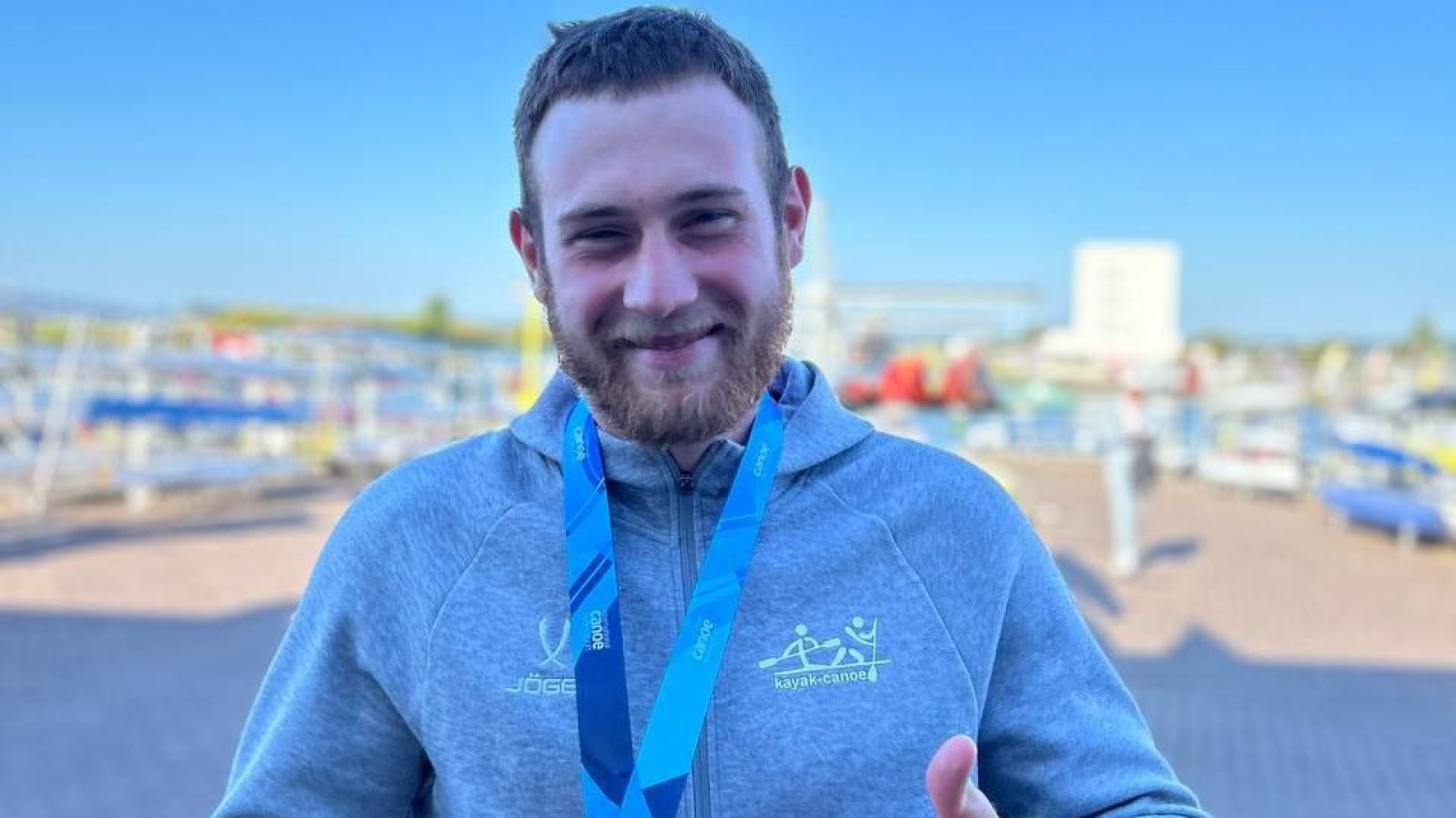 Армеец победил на первенстве мира по гребле