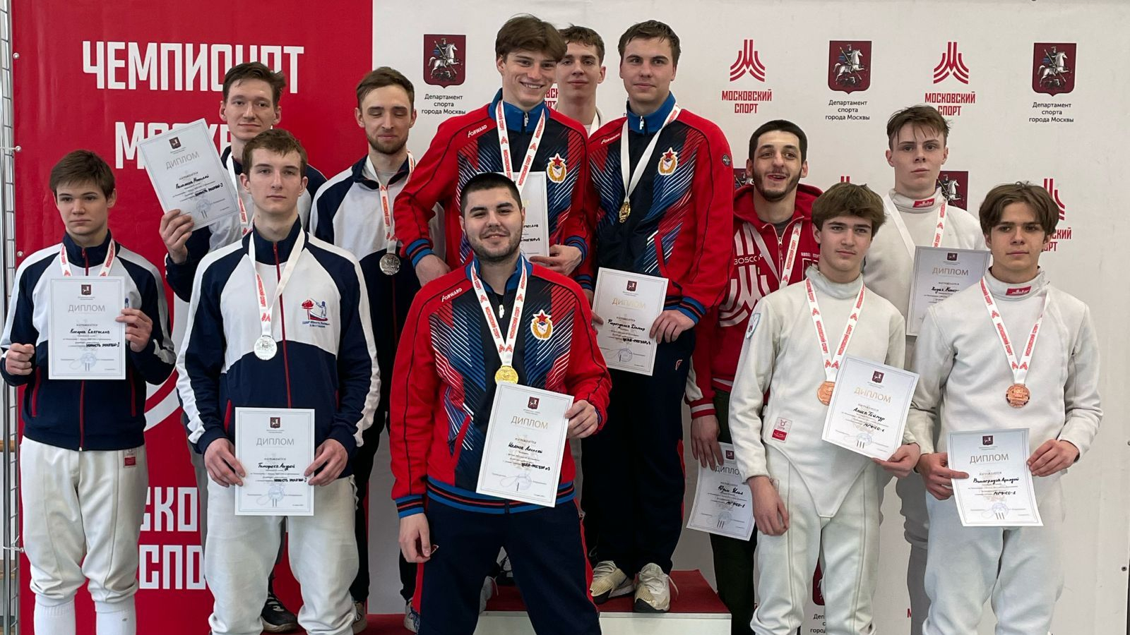Фехтовальщики ЦСКА завоевали золото чемпионата Москвы