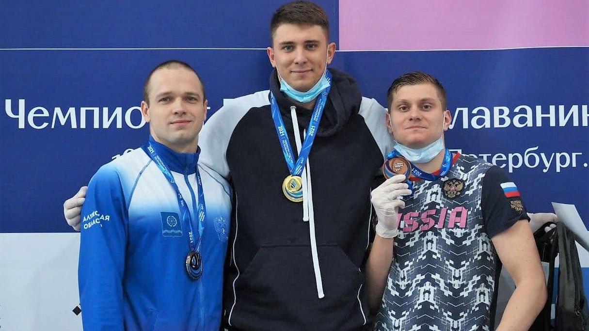 Бронзовая медаль чемпионата России по плаванию на счету рядового спортивной роты ЦСКА г. Санкт-Петербург