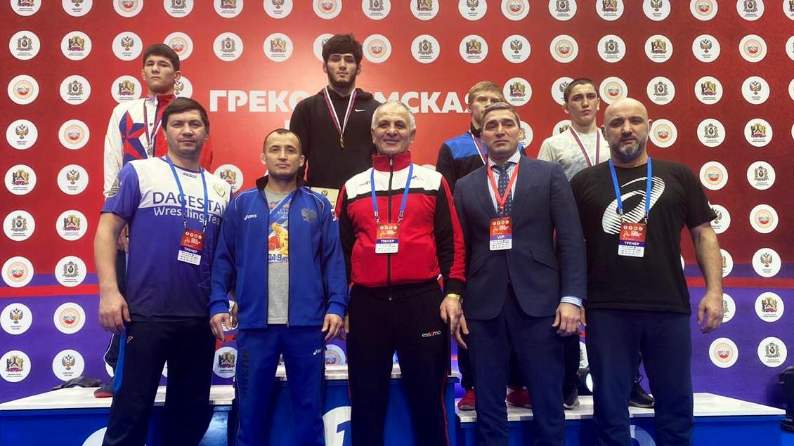 Воспитанник спортшколы ЦСКА/Самара Хусинбой Арисланбеков завоевал «серебро» на юниорском Первенстве России по греко-римской борьбе