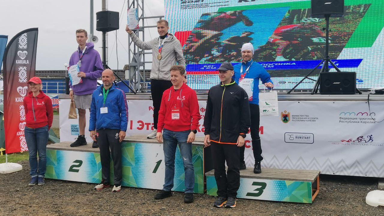 Рядовой спортивной роты ЦСКА г. Санкт-Петербург - победитель первого этапа Кубка России по триатлону