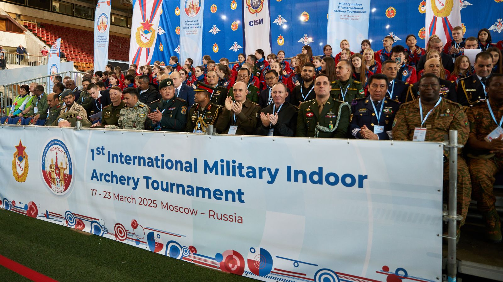 Открыли первый международный турнир по стрельбе из лука в закрытых помещениях среди военнослужащих