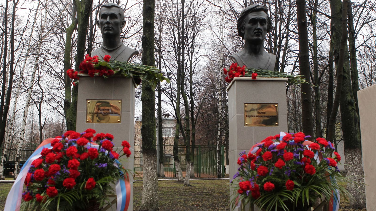 На Аллее Славы ЦСКА открыты бюсты Вольнова и Белова