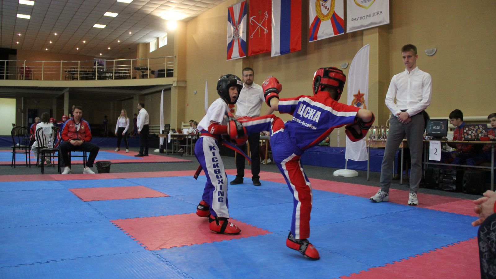 На спортивной базе филиала ЦСКА г. Санкт-Петербург прошел турнир по кикбоксингу посвященный Дню Победы