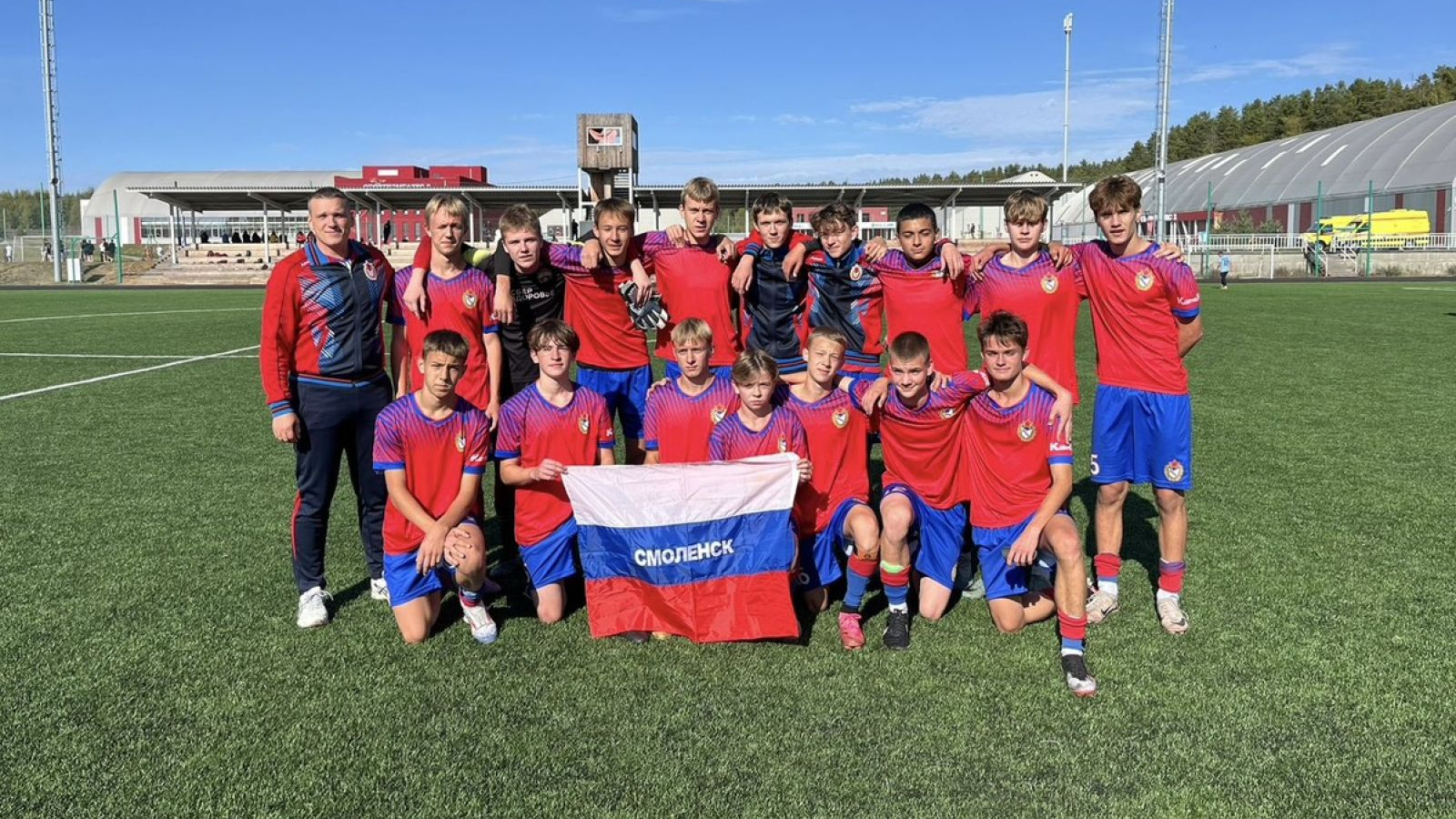 СМОЛЕНСКИЕ ФУТБОЛИСТЫ ЦСКА СТАЛИ ПОБЕДИТЕЛЯМИ ВСЕРОССИЙСКИХ СОРЕВНОВАНИЙ ПО ФУТБОЛУ «КОЖАНЫЙ МЯЧ»