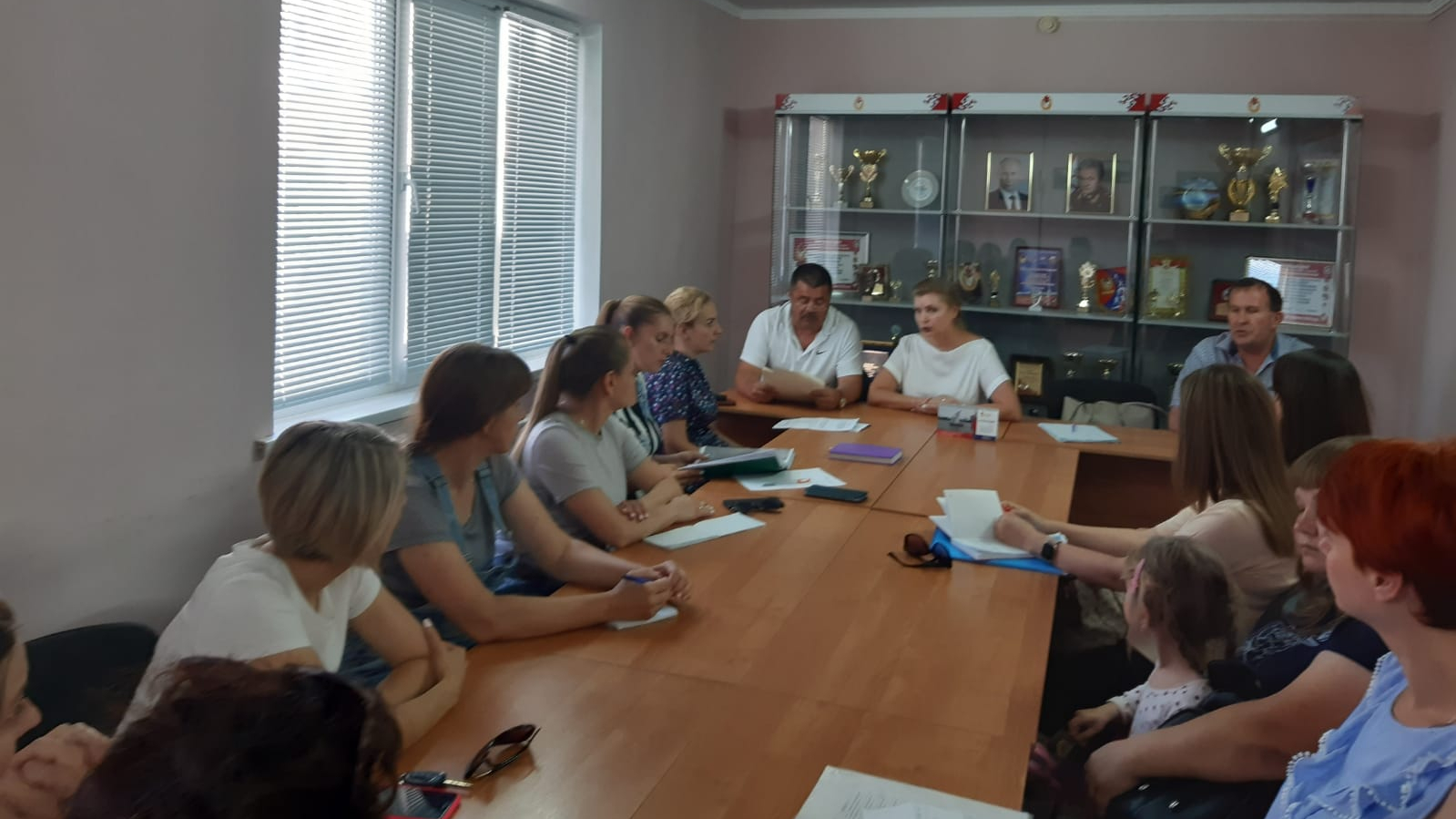 Начальник филиала ЦСКА (г. Ростов-на-Дону) Виктор Чепурнов посетил с рабочим визитом спортивный центр ЦСКА  (МиФП г. Астрахань)