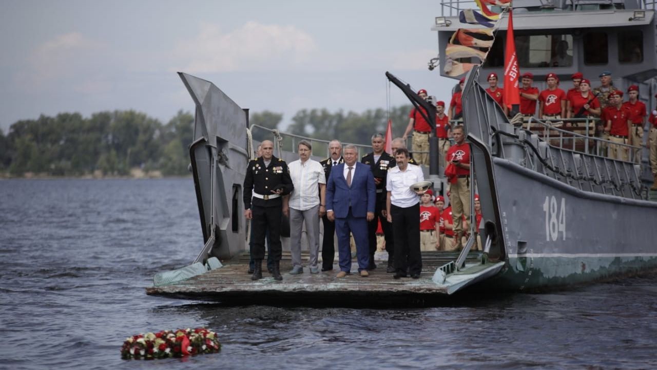В День ВМФ суда Самарского филиала ЦСКА приняли участие в параде кораблей на Волге