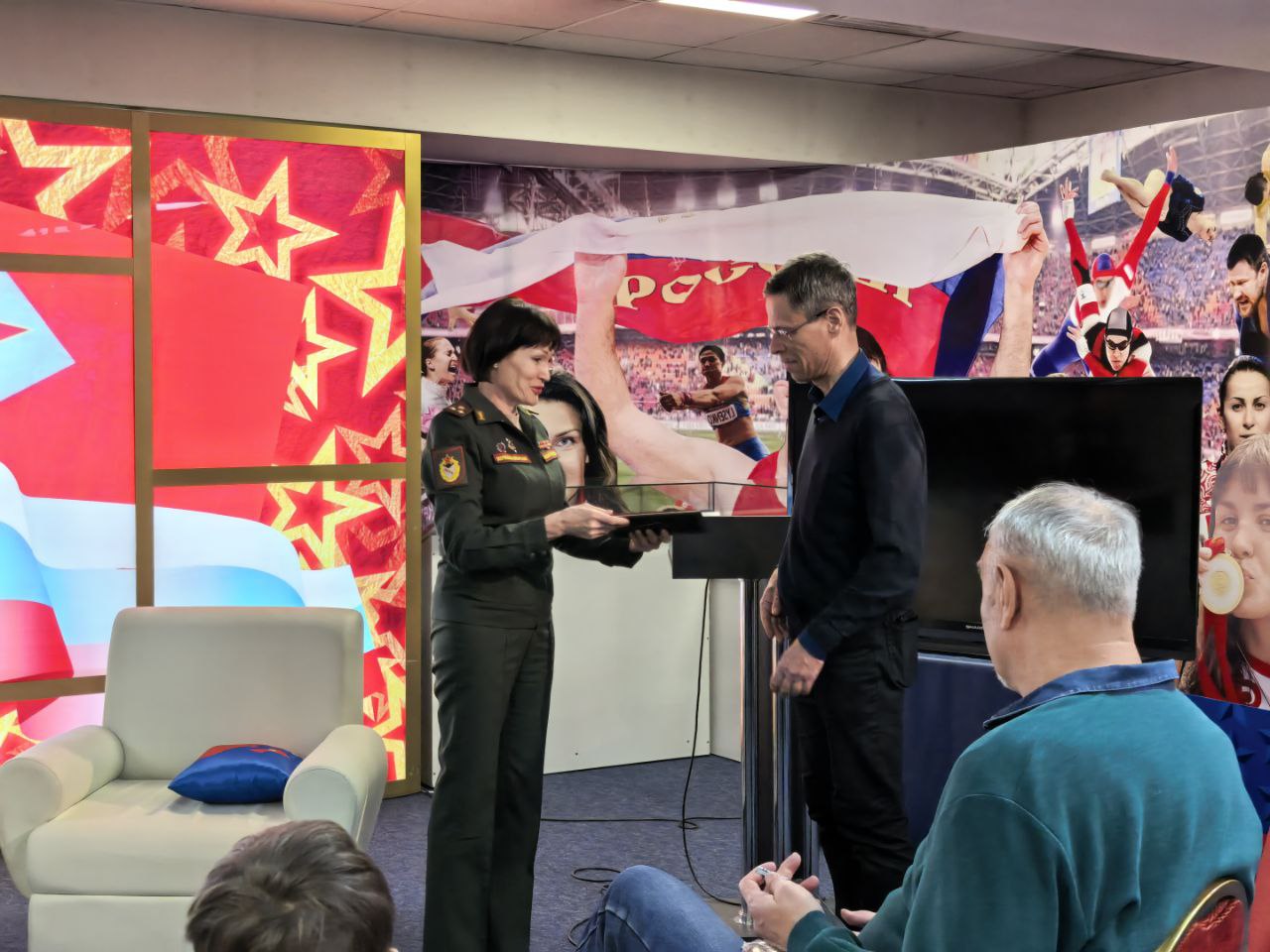 В Музее спортивной славы ЦСКА наградили победителя онлайн-викторины