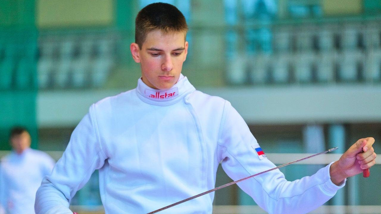 Рядовой спортроты ЦСКА г. Самара Антон Жиртуев в составе команды Самарской области выиграл «Зимний турнир» по современному пятиборью