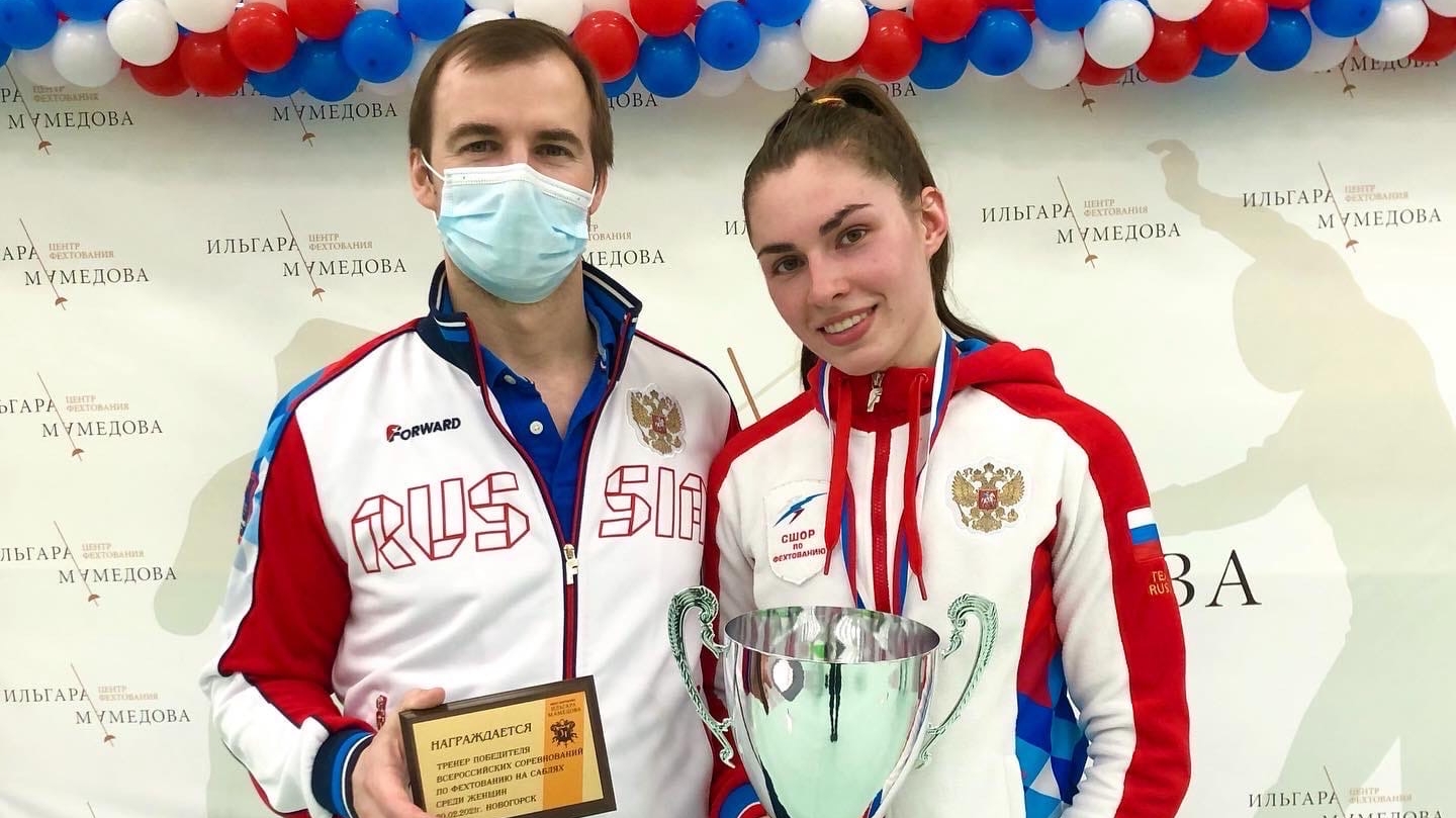 Саблистка ЦСКА София Позднякова завоевала два «золота» на Всероссийских соревнованиях в Новогорске