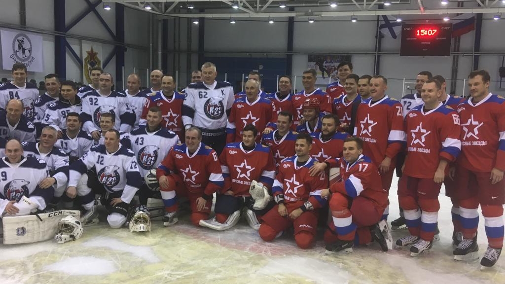 Спорткомплексы с ледовыми аренами и бассейнами открыли в Мурманске Петрозаводске и Казани