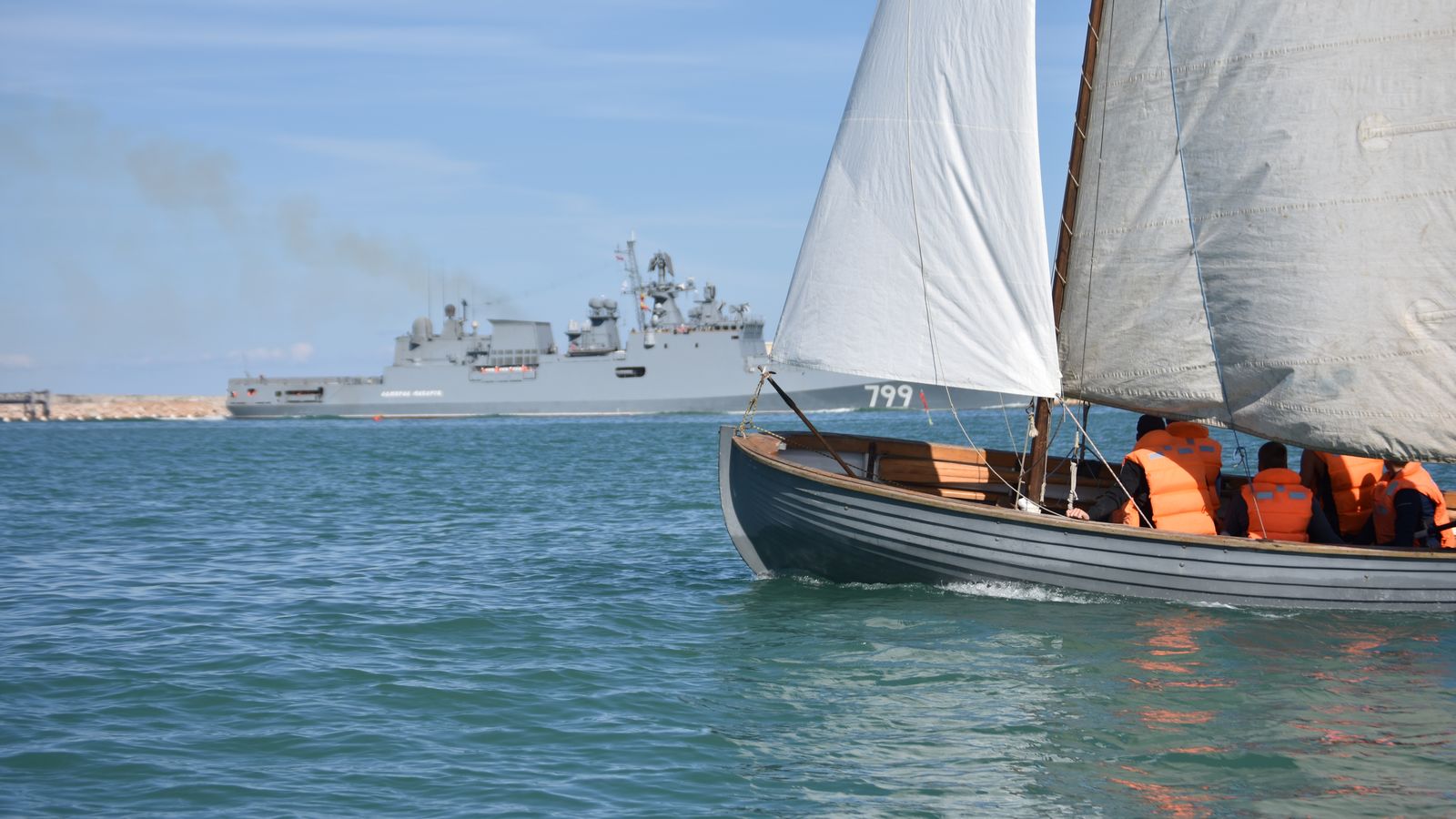 Для определения чемпиона ВС РФ по гребно-парусному двоеборью осталось провести 2 гонки