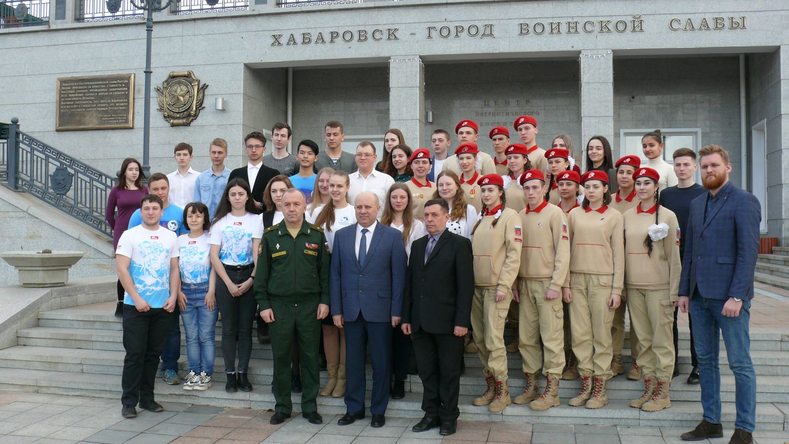 Мэр Хабаровска Сергей Кравчук ответил на вопросы юнармейцев города о проблемах военно-патриотического воспитания