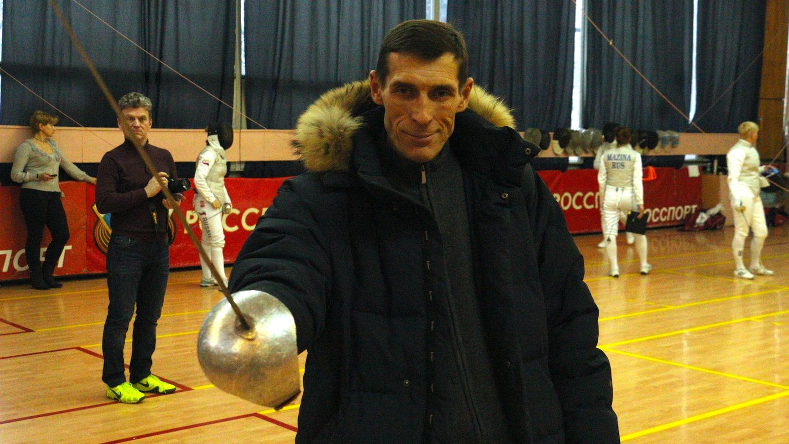 Актер Игорь Савочкин: А вот в кино не фехтовал ни разу